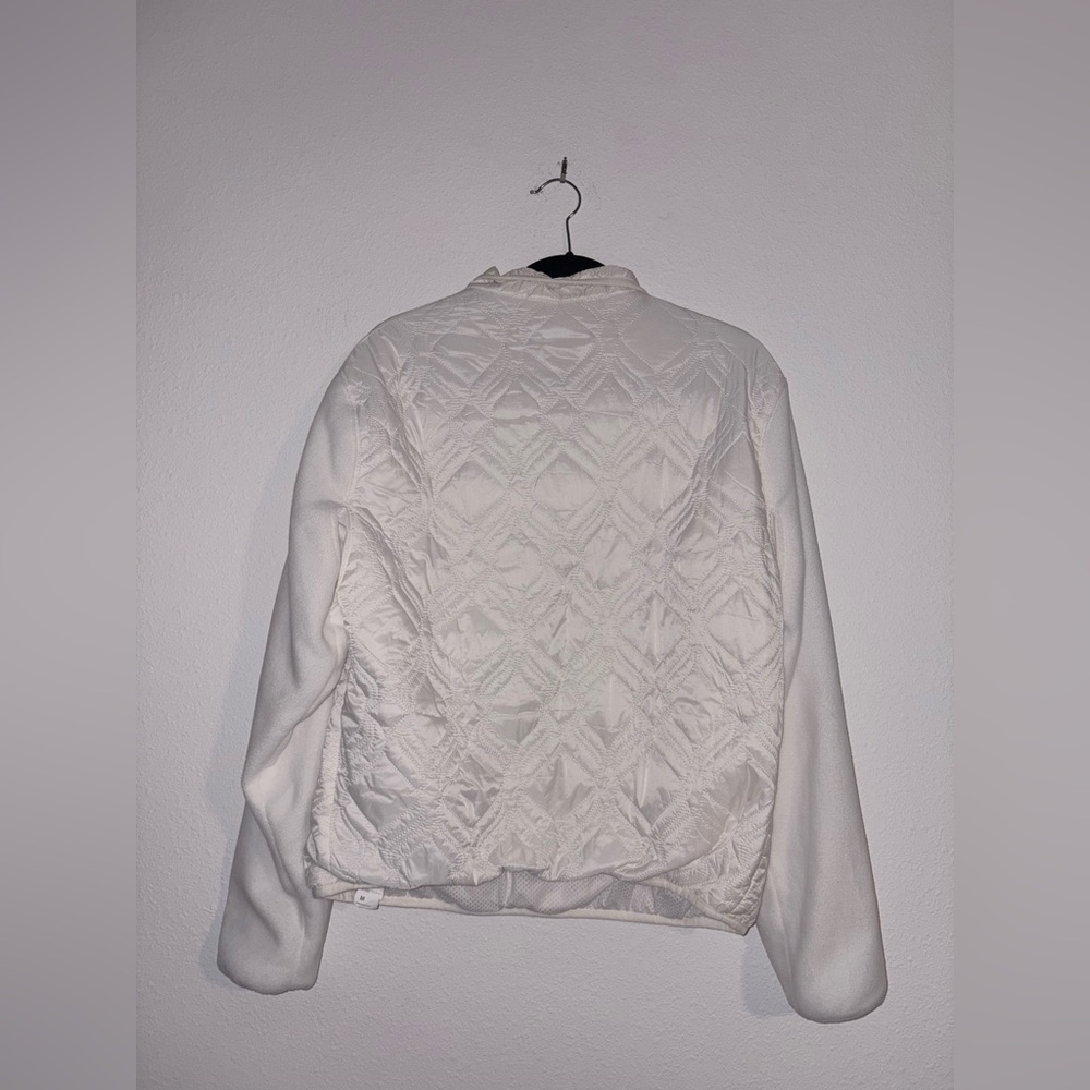 Fabletics Men's Quilted Lightweight Quarter zip Pullover Jacket in White Size M - Picture 6 of 7